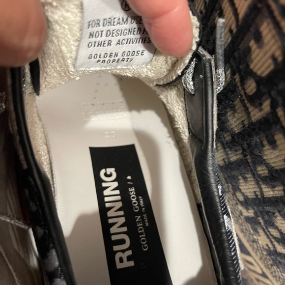 GOLDEN GOOSE SIZE 35 - WORN 1X - LIKE NEW - RUNNING - Picture 7 of 11